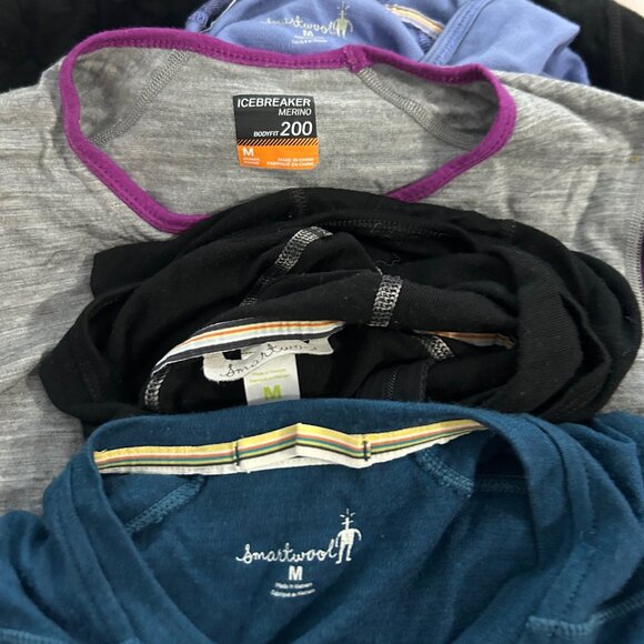 10 Women's Base Layer Wool Tops Size Medium - Picture 4 of 7